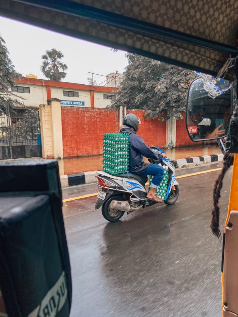 Eierlieferung in Chennai